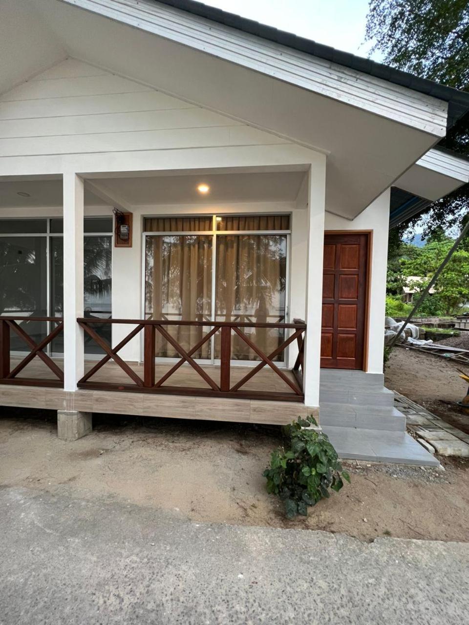 Hotel Dumba Bay Tioman Kampung Genting Zewnętrze zdjęcie