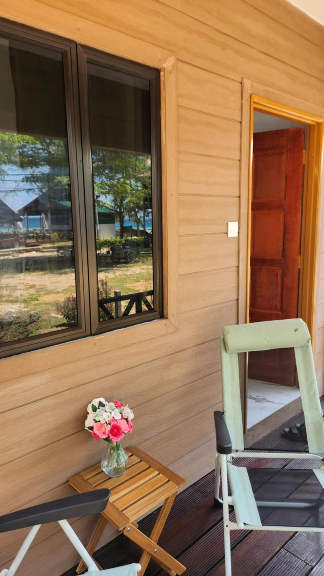 Hotel Dumba Bay Tioman Kampung Genting Zewnętrze zdjęcie